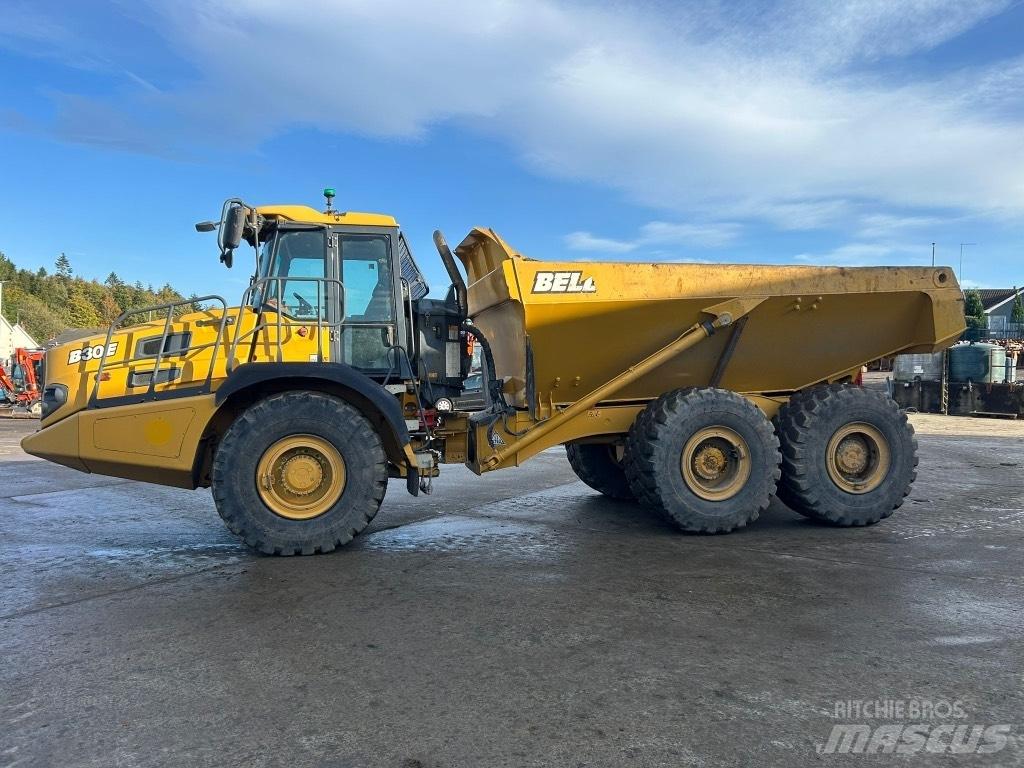 Bell B30E Шарнирно-сочленённые самосвалы