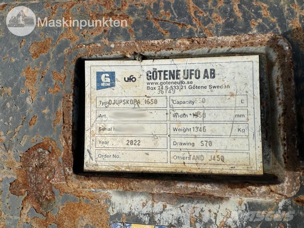 Doosan DX 300 LC Гусеничные экскаваторы