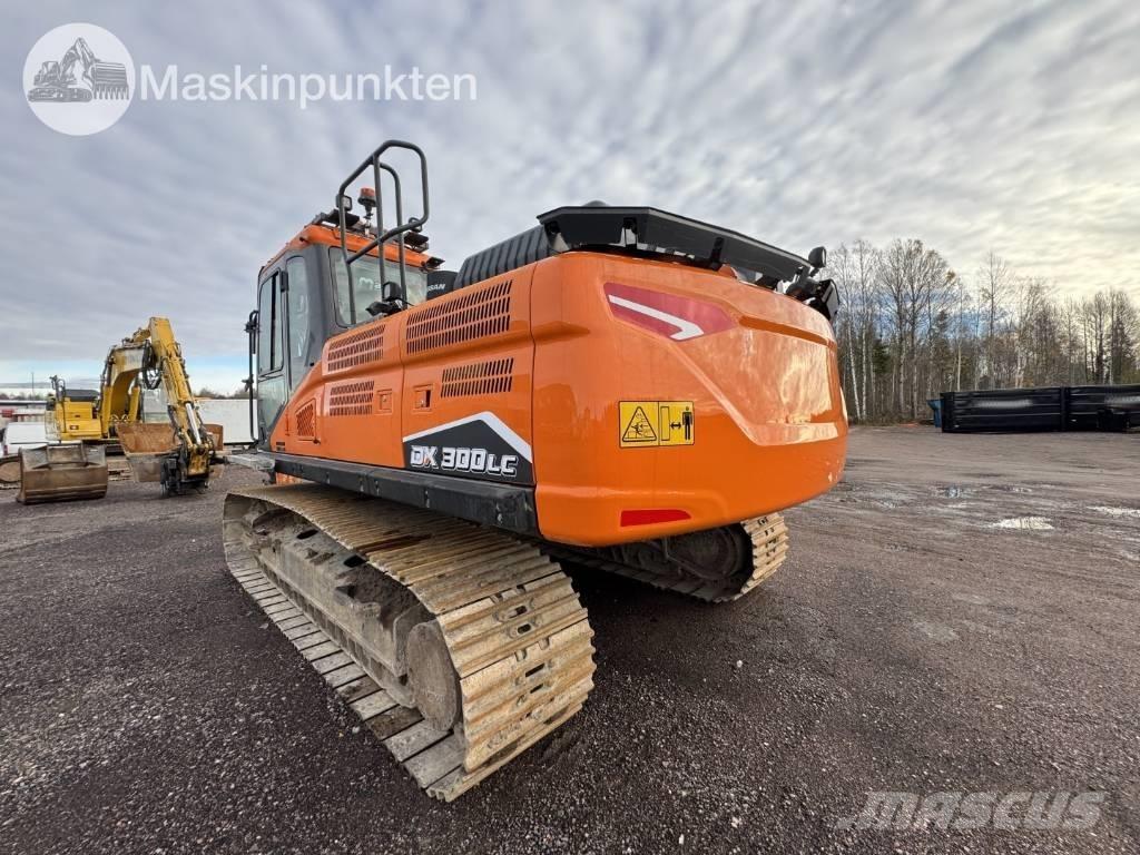 Doosan DX 300 LC Гусеничные экскаваторы
