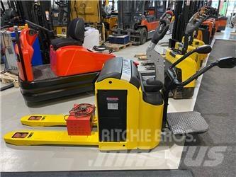 Hyundai 22EP9-7N Самоходные электрические тележки