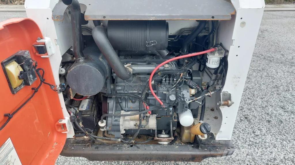 Bobcat S450 Фронтальные погрузчики