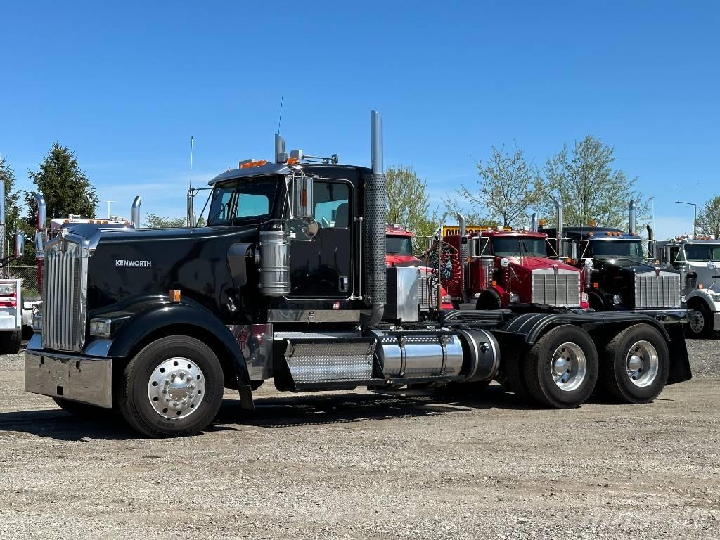 Kenworth W900 Седельные тягачи