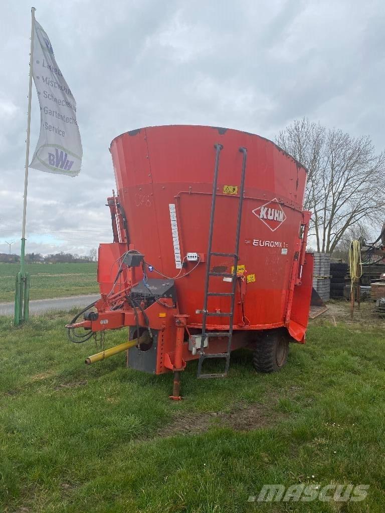 Kuhn EuroMix Кормораздатчики