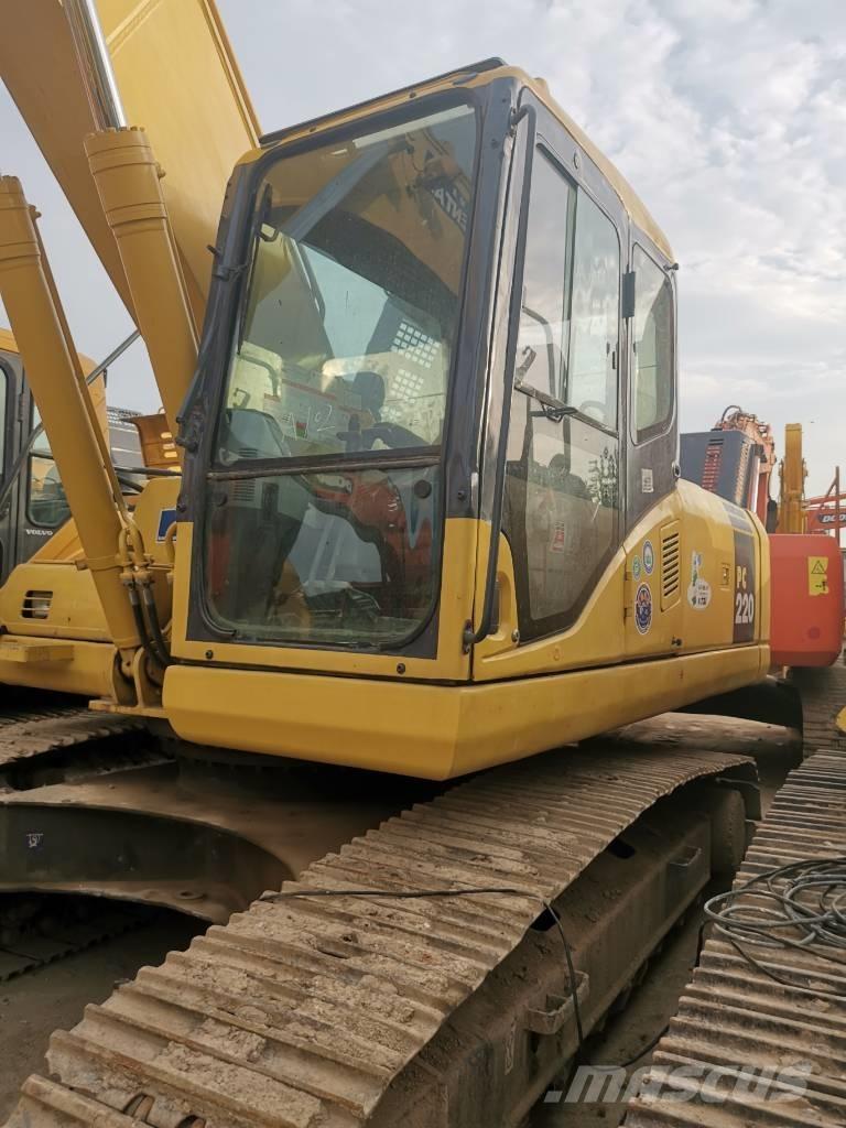 Komatsu PC 220 LC-7 Гусеничные экскаваторы