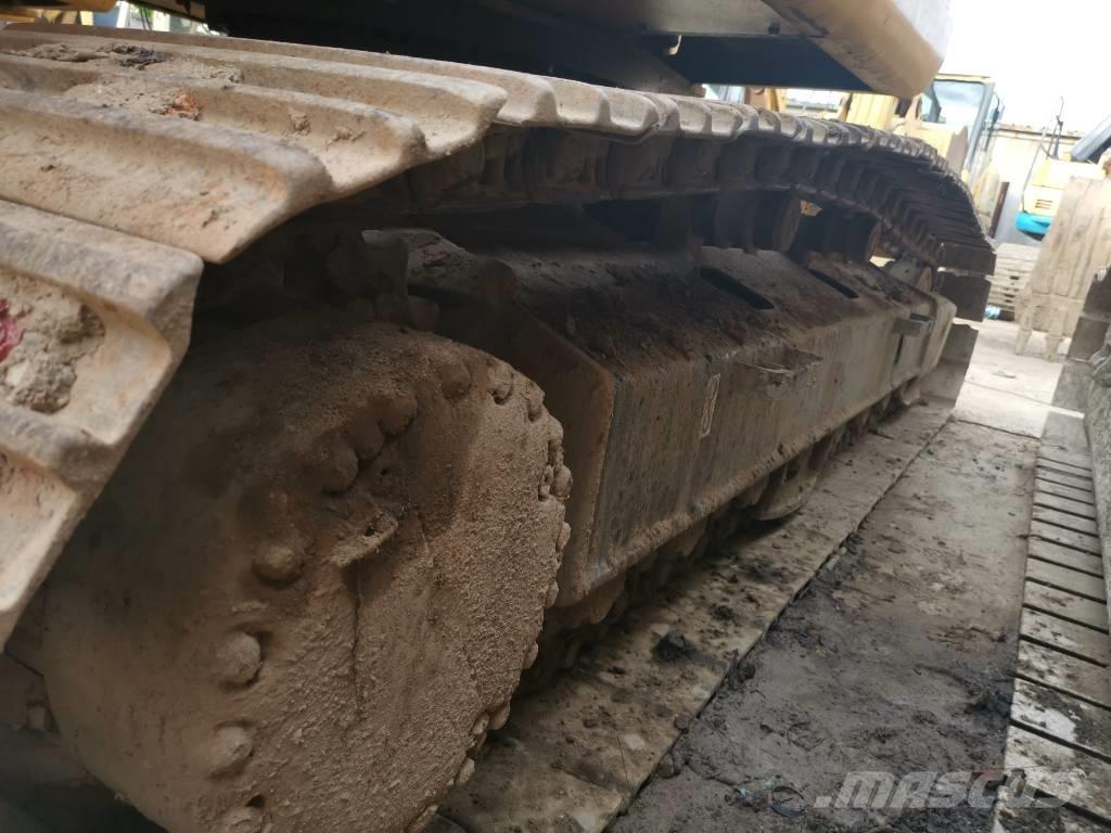 Komatsu PC 220 LC-7 Гусеничные экскаваторы