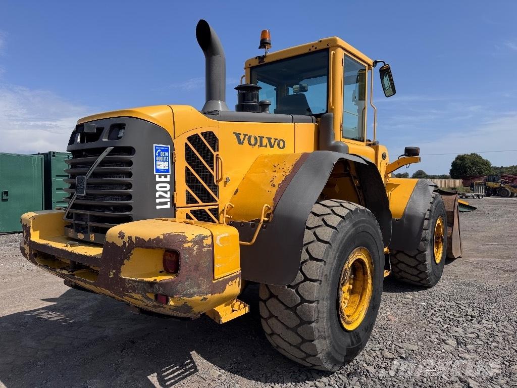 Volvo L 120 E Фронтальные погрузчики