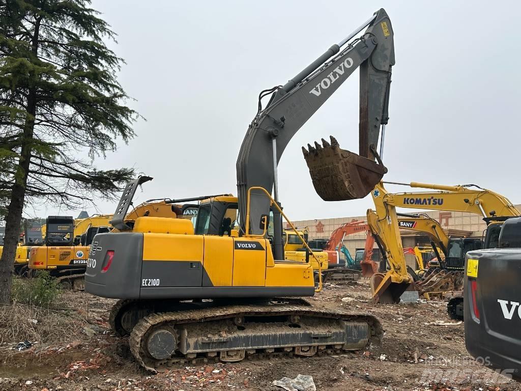 Volvo EC 210 Гусеничные экскаваторы