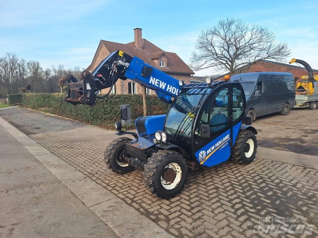 New Holland LM 5020 Телескопические погрузчики