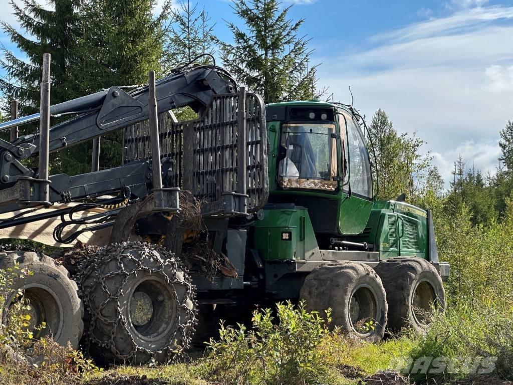 John Deere 1210 E Форвардеры