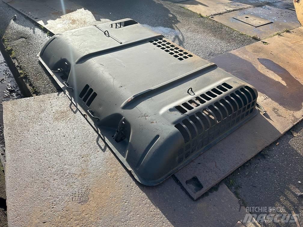 CAT 325DL hood Ходовая часть и подвеска