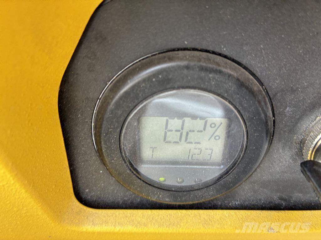 Hyster P 1.8AC Ручные электрические тележки