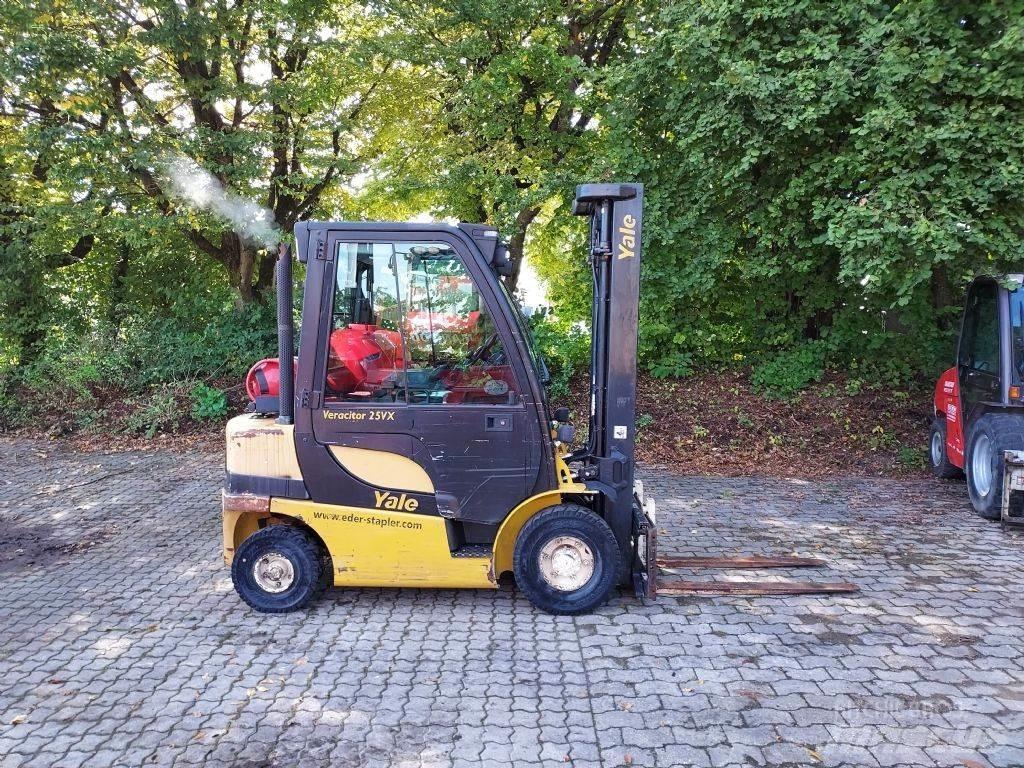 Yale GLP 25VX Газовые погрузчики