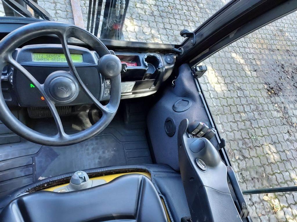 Yale GLP 25VX Газовые погрузчики