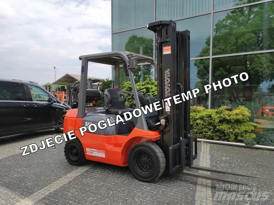 Toyota 42-7FGF20 Газовые погрузчики