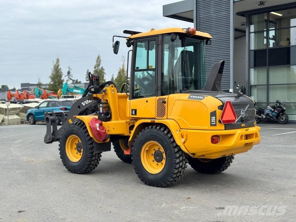 Volvo L 35 G Фронтальные погрузчики