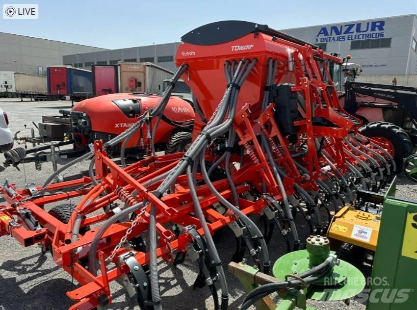 Kubota TD1001F Сеялки