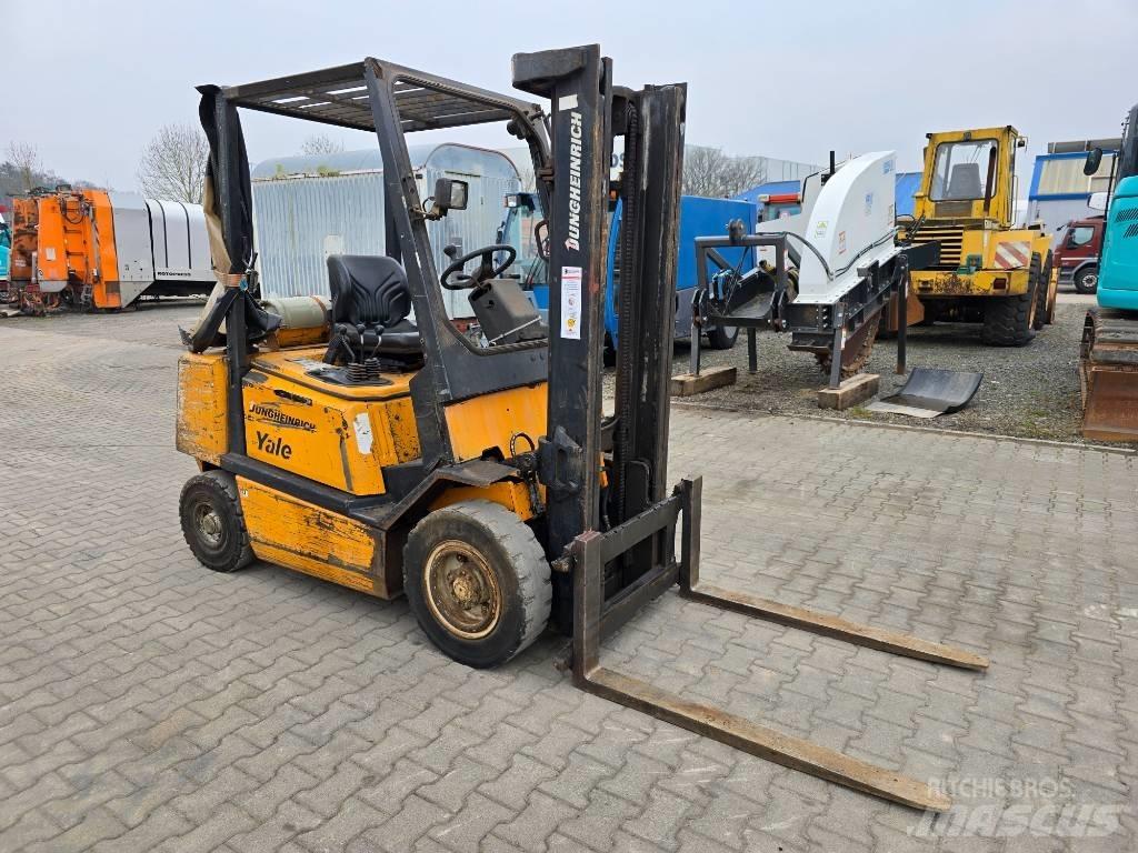 Jungheinrich TFG 25 Газовые погрузчики