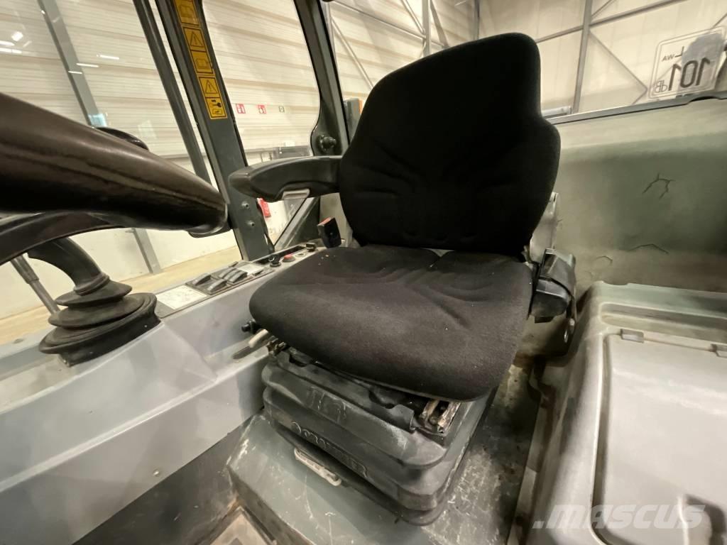 Kramer 850 Фронтальные погрузчики