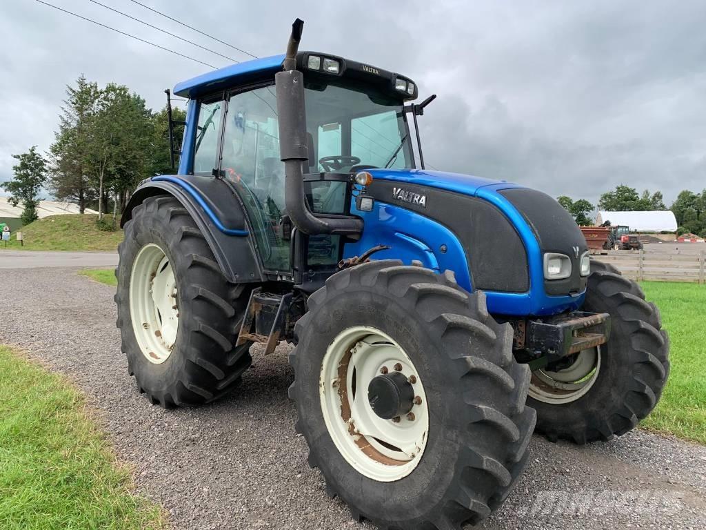 Valtra N141 Tractor Лесохозяйственные тракторы