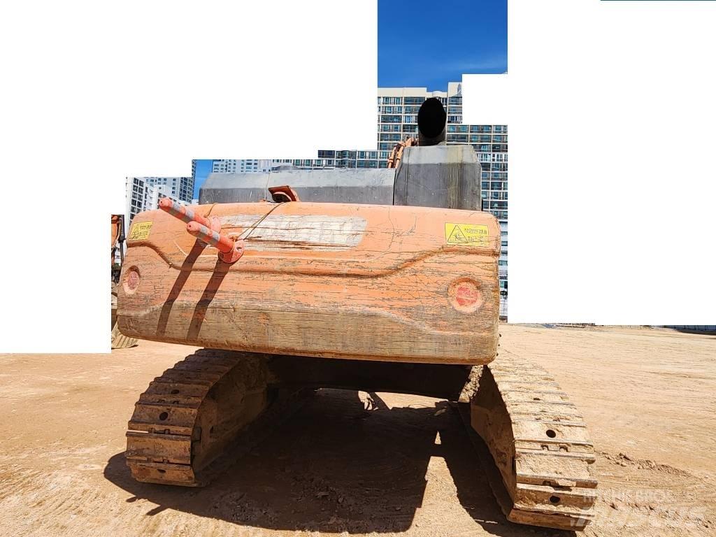 Doosan DX 530 LC-3 Гусеничные экскаваторы