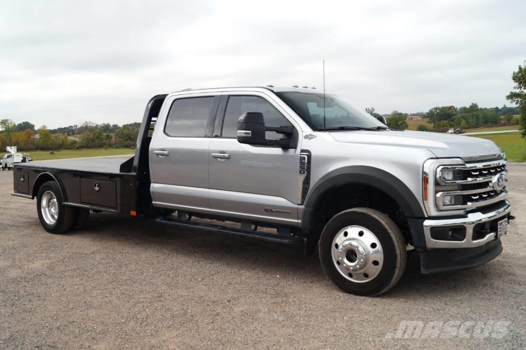 Ford F 550 SD Lariat Грузовики-платформы/боковая разгрузка