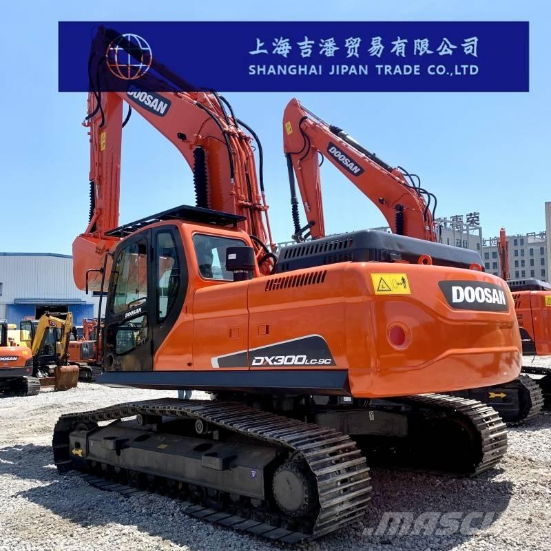 Doosan DX 300 Гусеничные экскаваторы