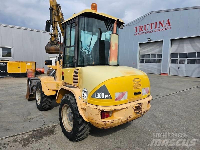 Volvo L 30 B Фронтальные погрузчики