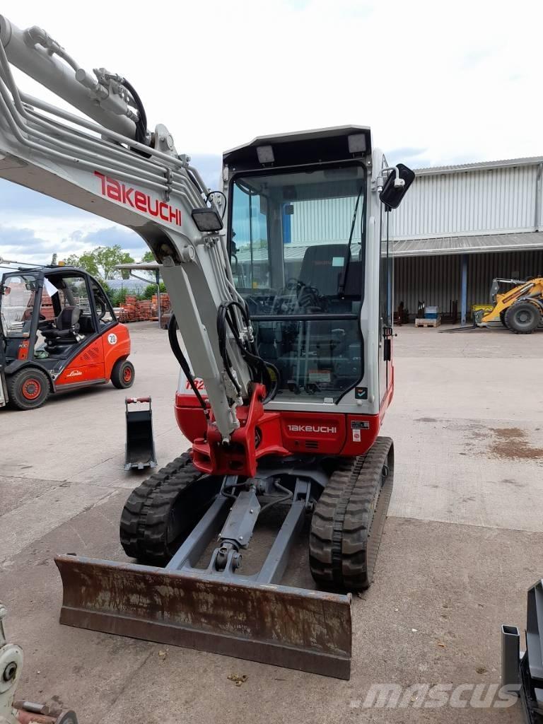 Takeuchi TB 230 Мини-экскаваторы
