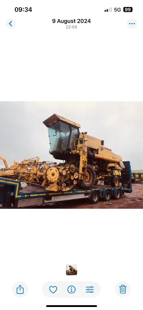 New Holland 8050 Зерноуборочные комбайны