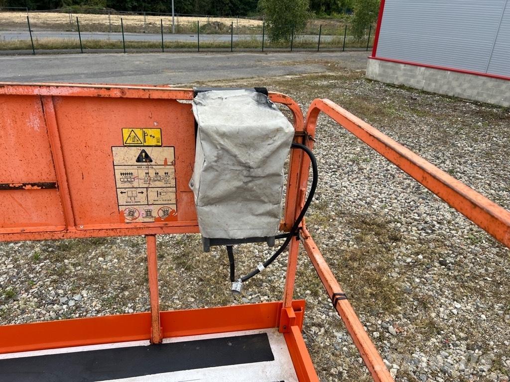JLG 3394 RT Ножничные подъемники