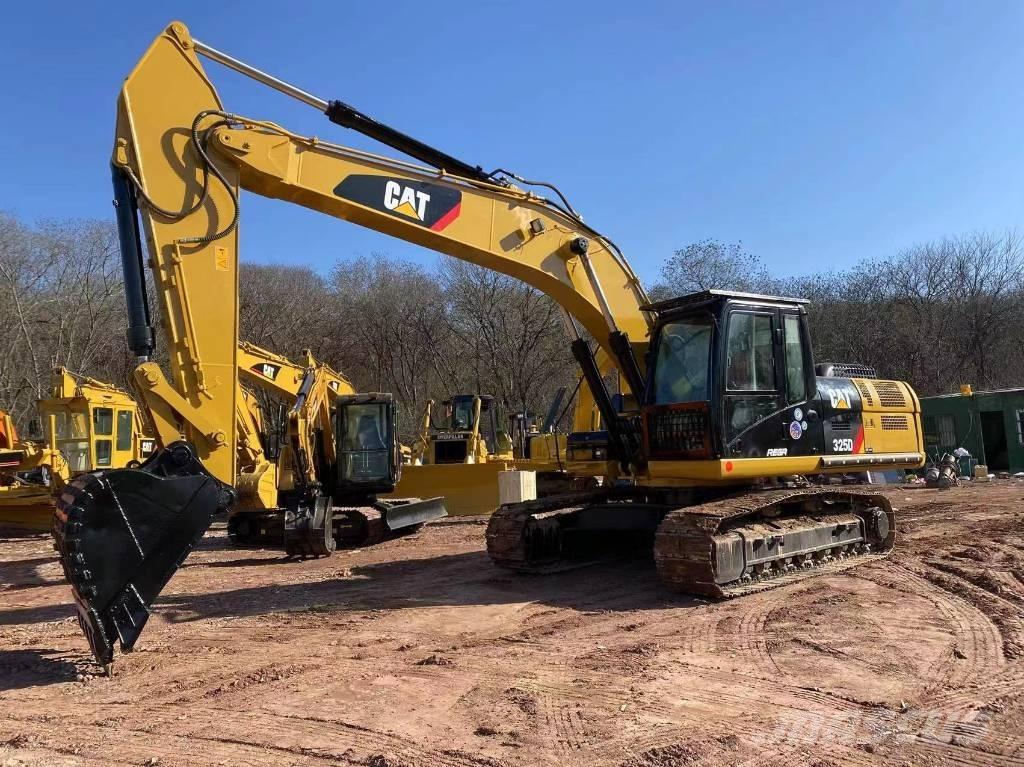 CAT 325 D Гусеничные экскаваторы