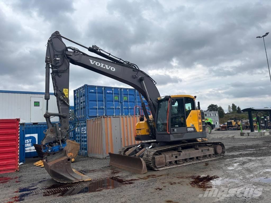 Volvo ECR 235EL Гусеничные экскаваторы