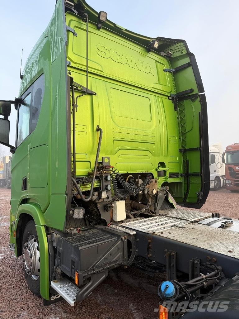 Scania R450A6x2NB Седельные тягачи