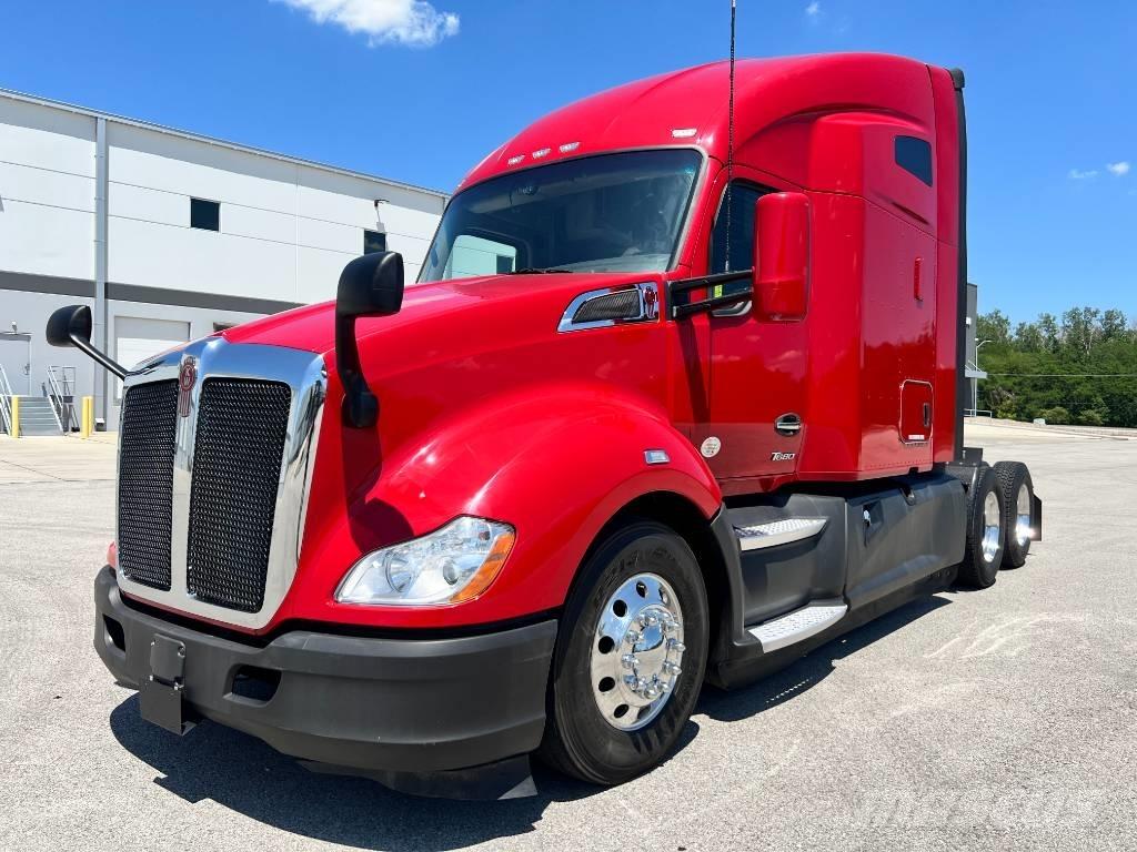 Kenworth T 680 Седельные тягачи