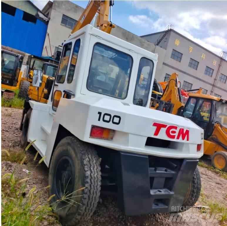 TCM FD 100 Дизельные погрузчики