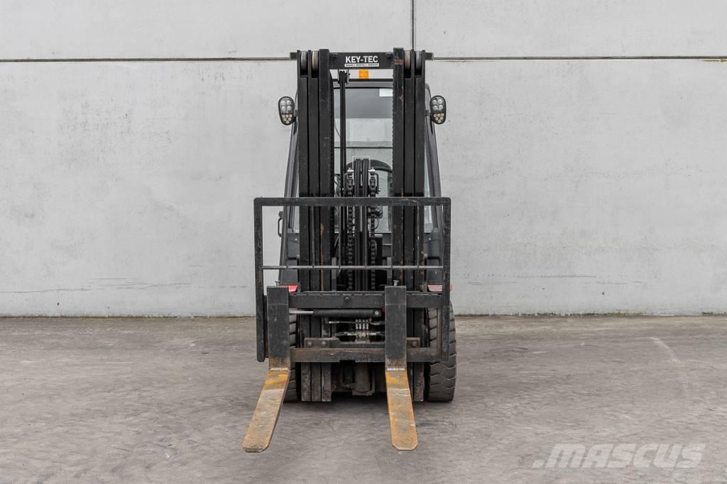 Manitou MI 25 D Дизельные погрузчики