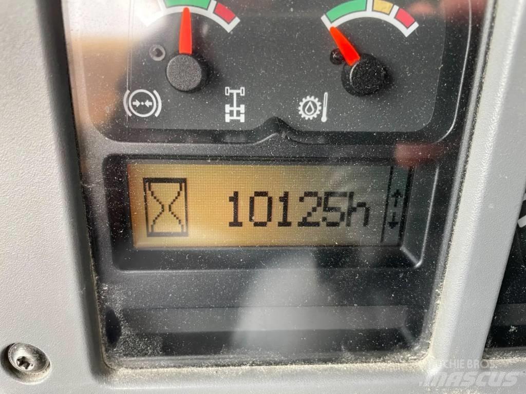Volvo A40E Шарнирно-сочленённые самосвалы