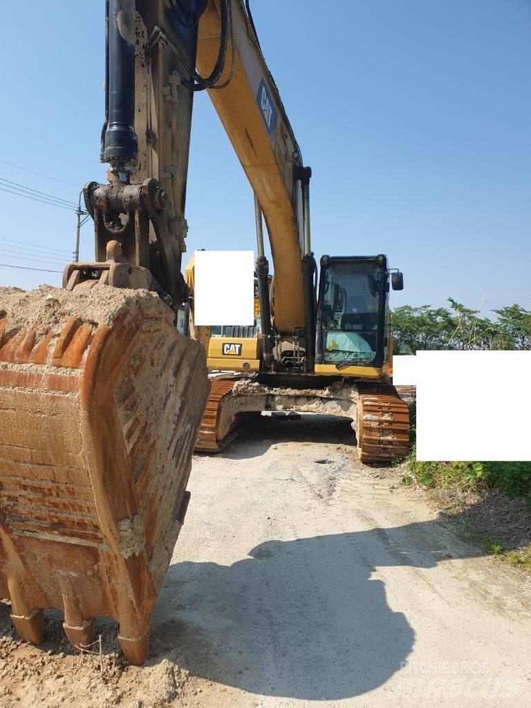 CAT 330F Гусеничные экскаваторы
