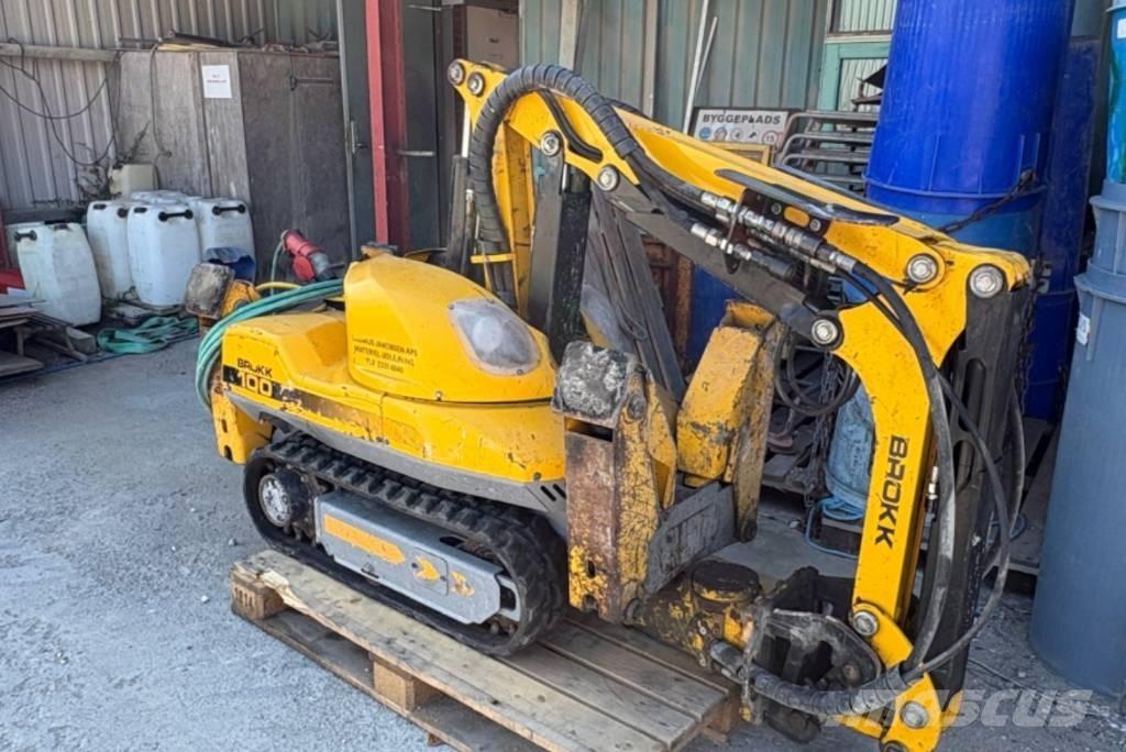 Brokk 100 Экскаваторы для разрушения