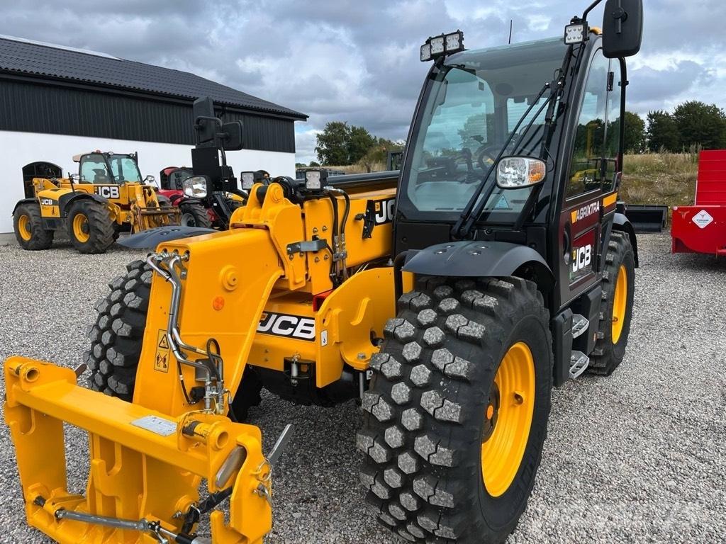 JCB 536-95 Agri Xtra Сельскохозяйственные телескопические погрузчики