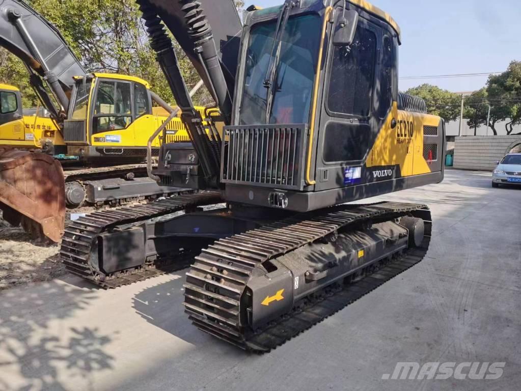 Volvo EC 210 Гусеничные экскаваторы