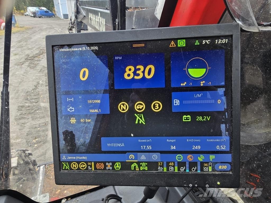 Komatsu 911.7 Харвестеры