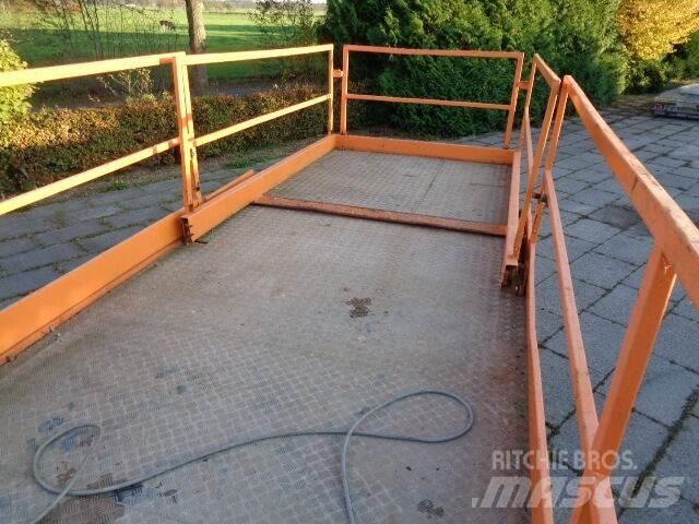 Liftlux SL140-24 Ножничные подъемники