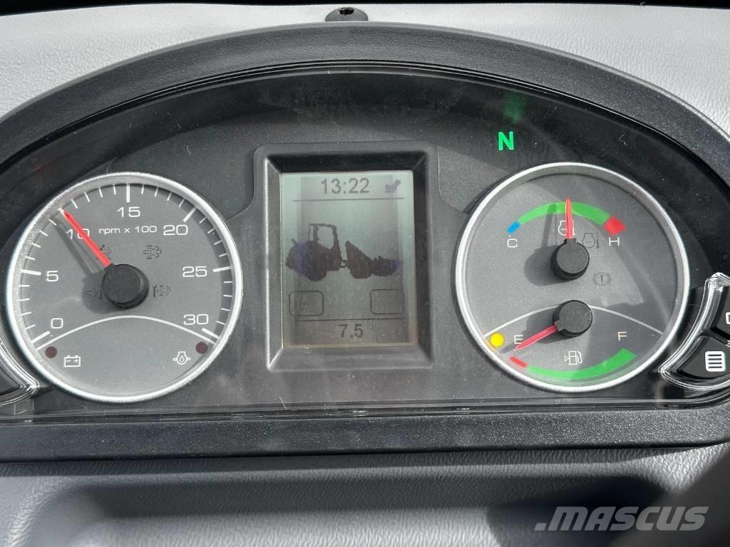 Mecalac AX 850 Фронтальные погрузчики