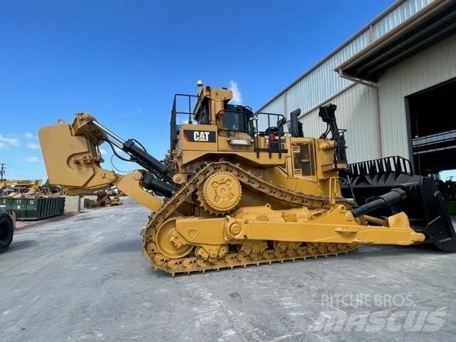 CAT D11T Гусеничные бульдозеры
