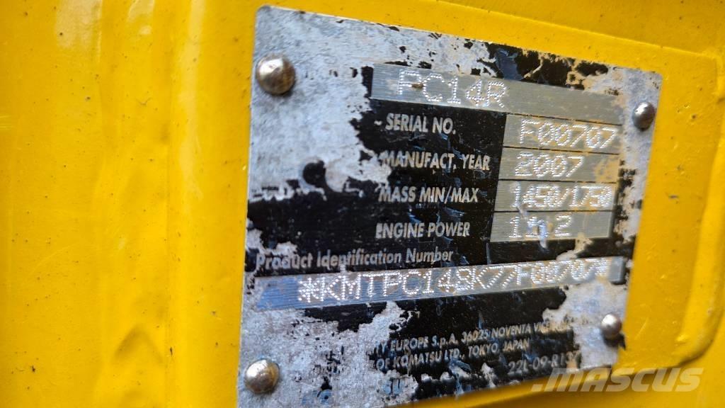 Komatsu PC 14 R Мини-экскаваторы