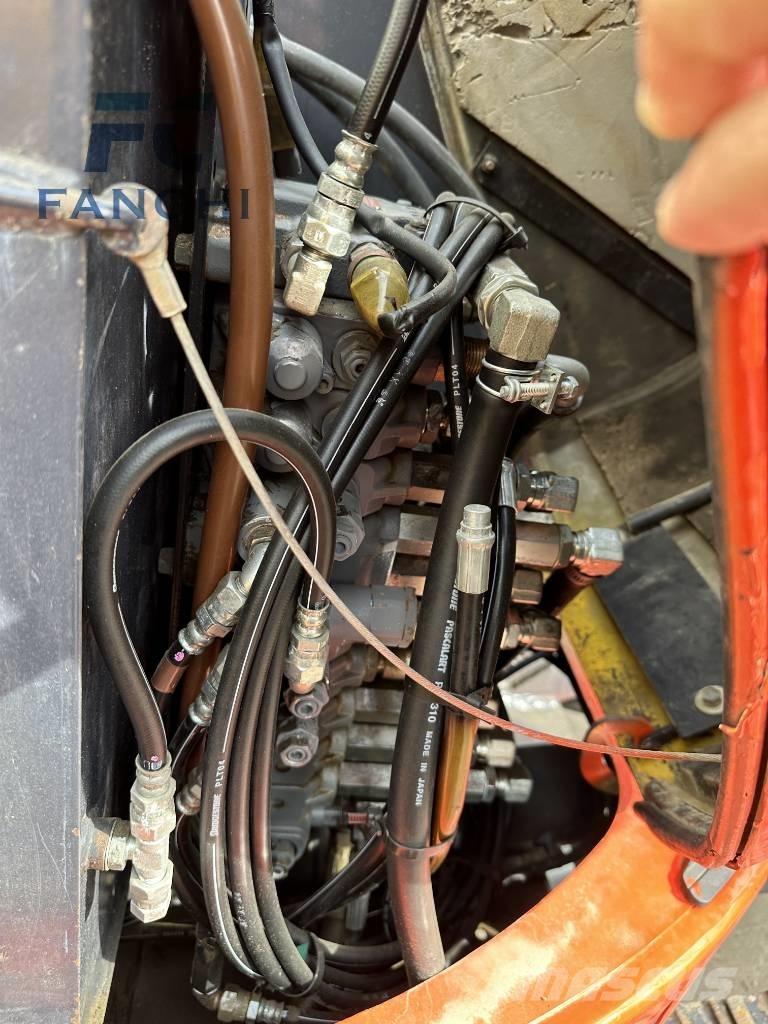 Kubota KX 155 Гусеничные экскаваторы