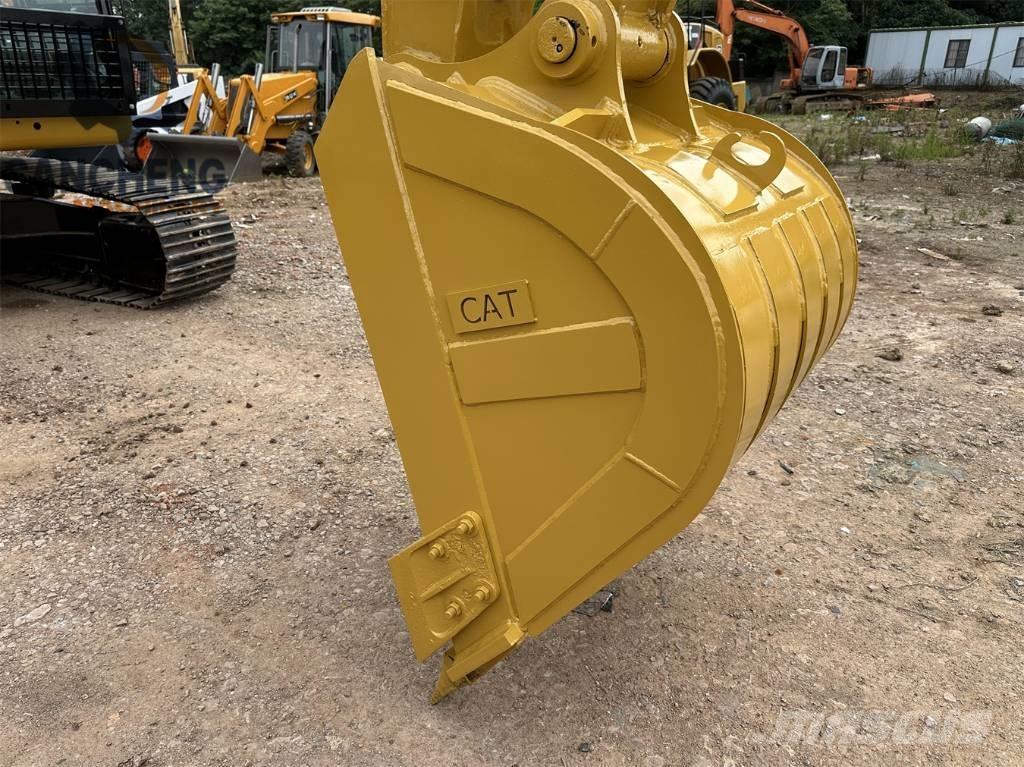 CAT 320 D Гусеничные экскаваторы