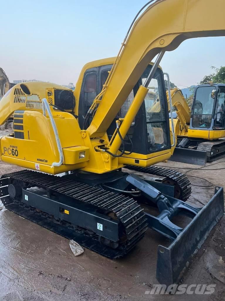 Komatsu PC 60-7 Гусеничные экскаваторы
