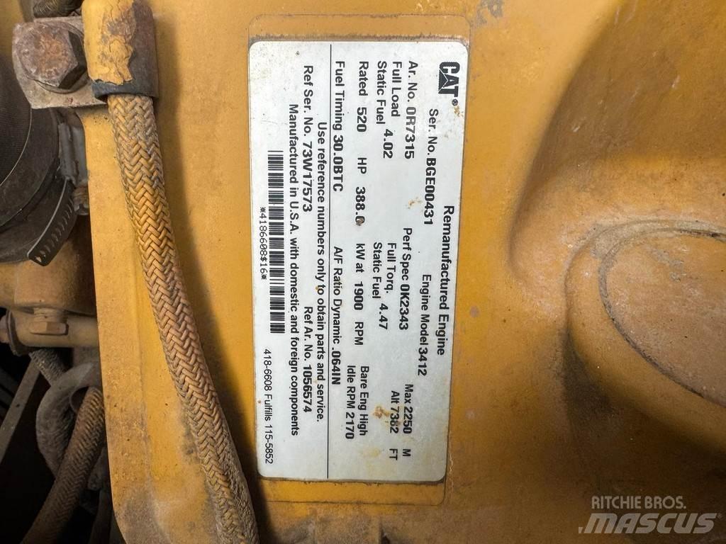 CAT D10N Гусеничные бульдозеры